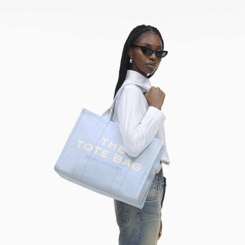 MARC JACOBS The Canvas Large Tote Bag image number 11
